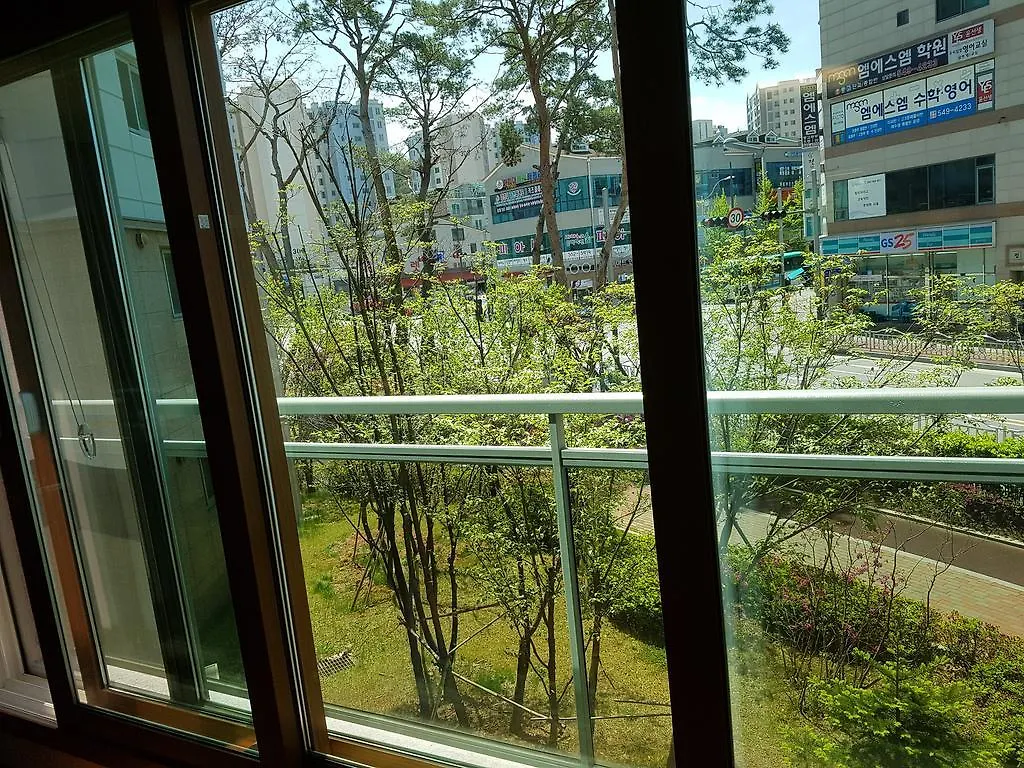 Centreville Guesthouse Incheon Homestay